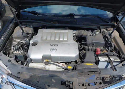 2012 Toyota Camry Xle V6 z USA, uszkodzony, nr VIN 4T1BK1FK2CU511431